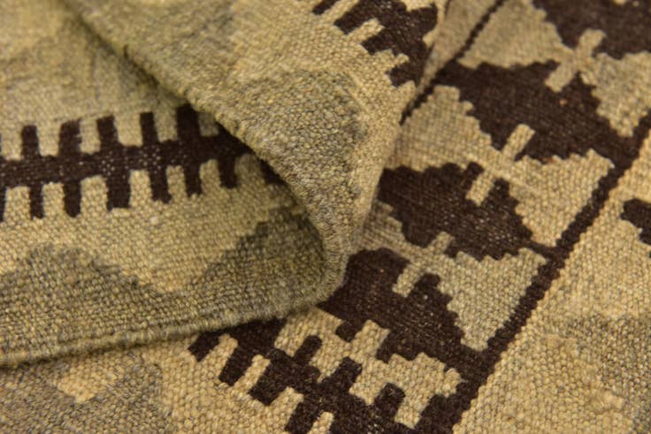 Detail image of 3' 6 x 5' 2 Hand Woven Kilim Maymana Wool Rug