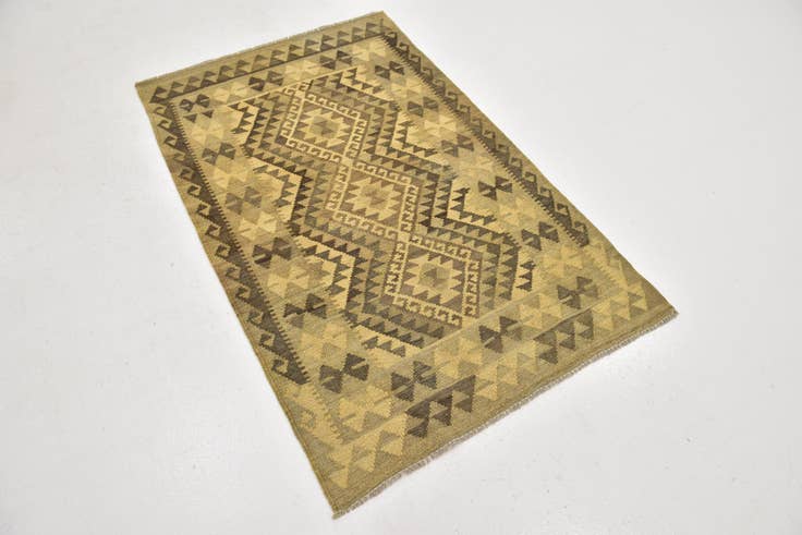 Detail image of 3' 2 x 5' Hand Woven Kilim Maymana Wool Rug