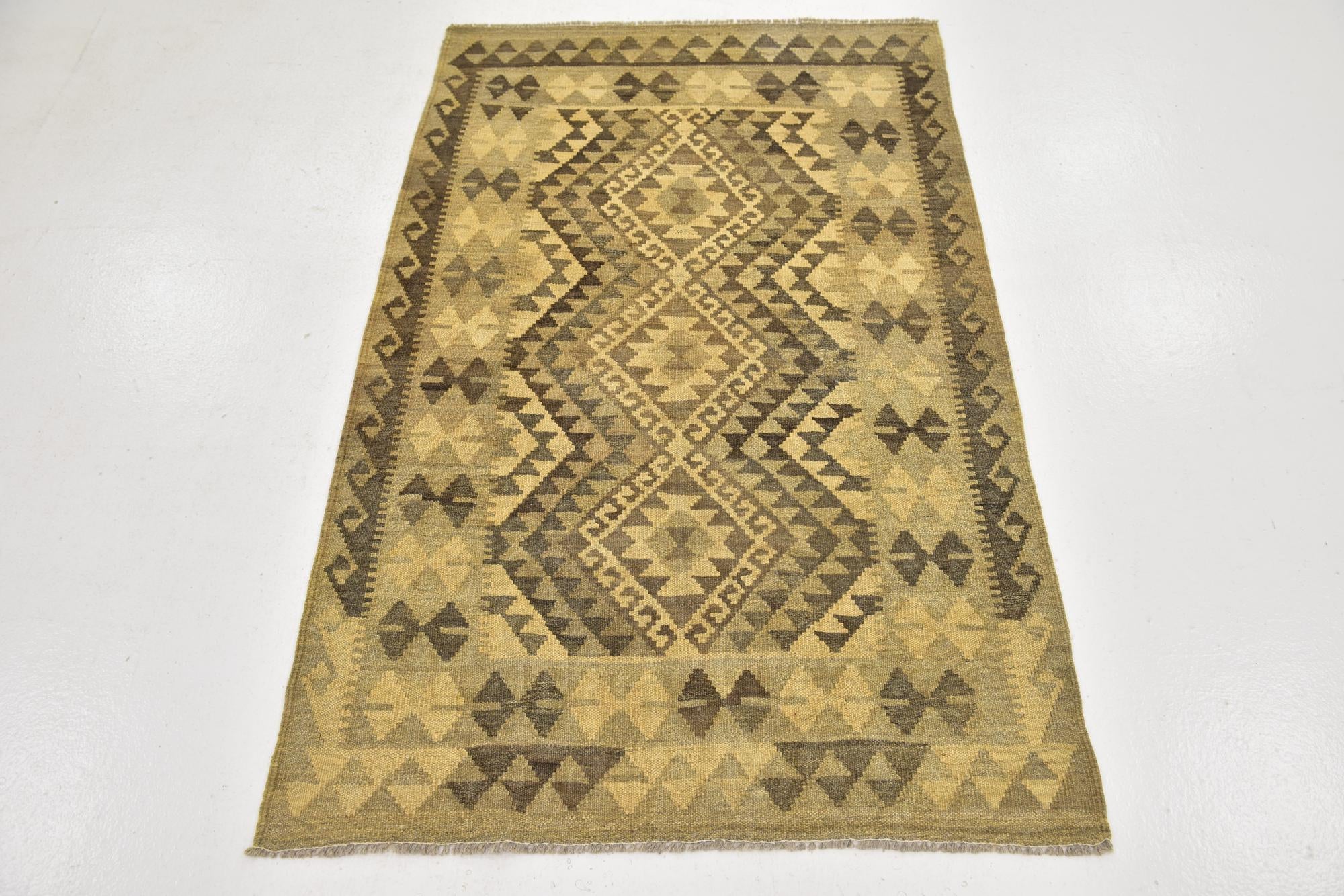 3' 2 x 5' Hand Woven Kilim Maymana Wool Rug