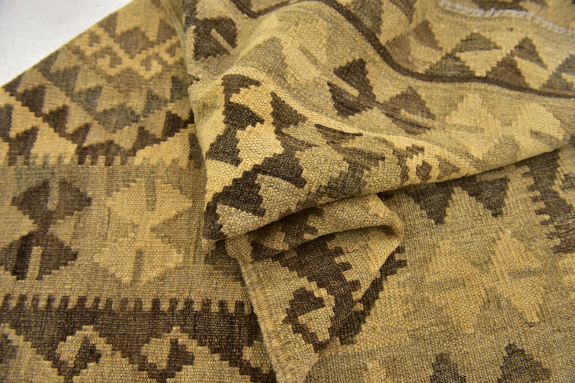 3' 2 x 5' Hand Woven Kilim Maymana Wool Rug