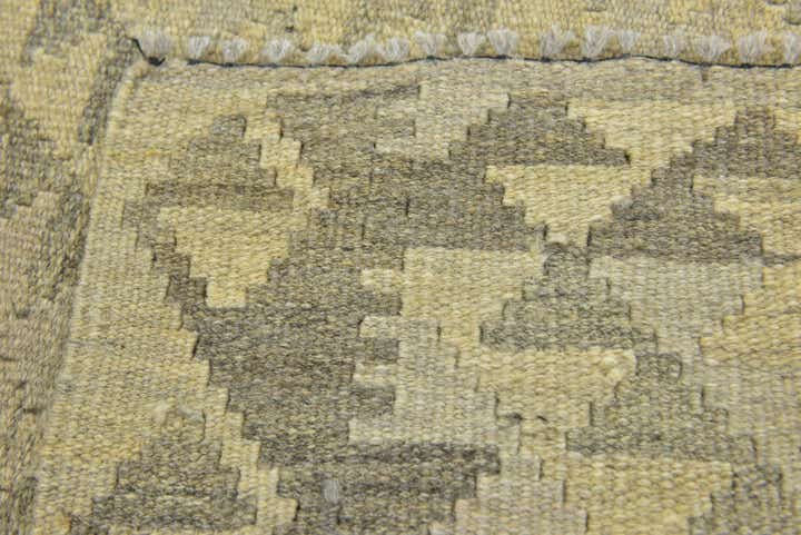 5' x 6' 6 Hand Woven Kilim Maymana Wool Rug