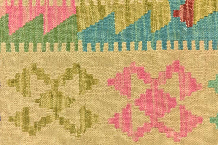 Detail image of 3' 2 x 4' 9 Hand Woven Kilim Maymana Wool Rug