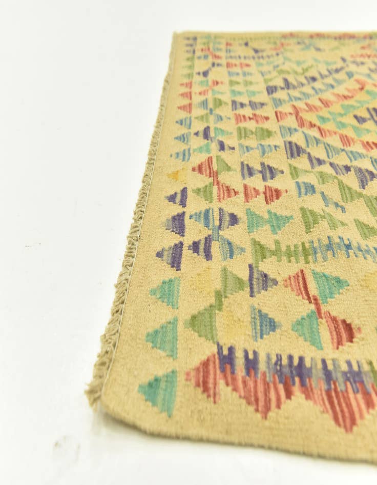 Detail image of 3' 4 x 4' 8  Hand Woven Kilim Maymana Wool Rug