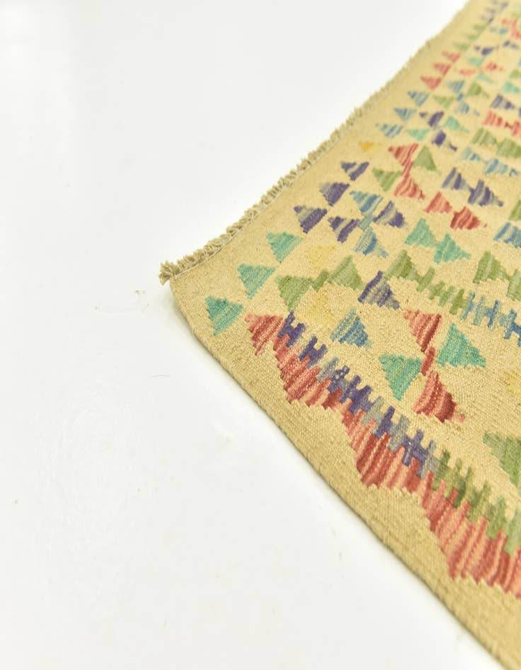 Detail image of 3' 4 x 4' 8  Hand Woven Kilim Maymana Wool Rug