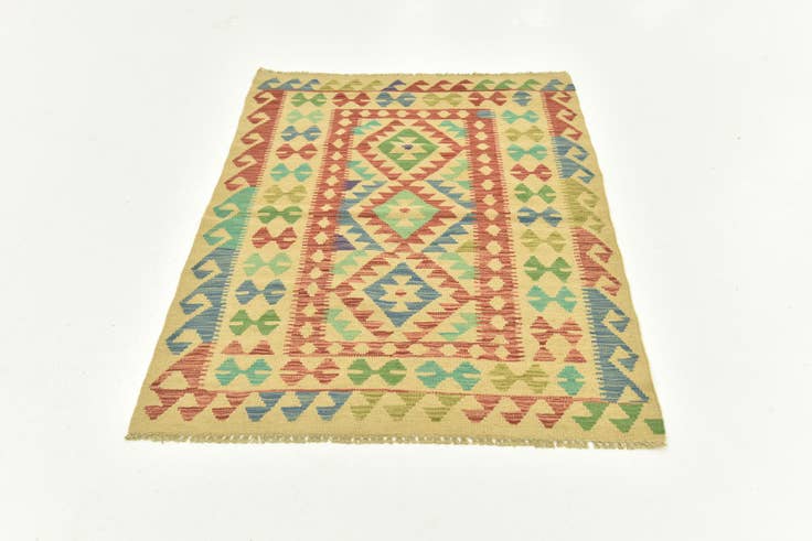 Detail image of 3' 4 x 5' Hand Woven Kilim Maymana Wool Rug