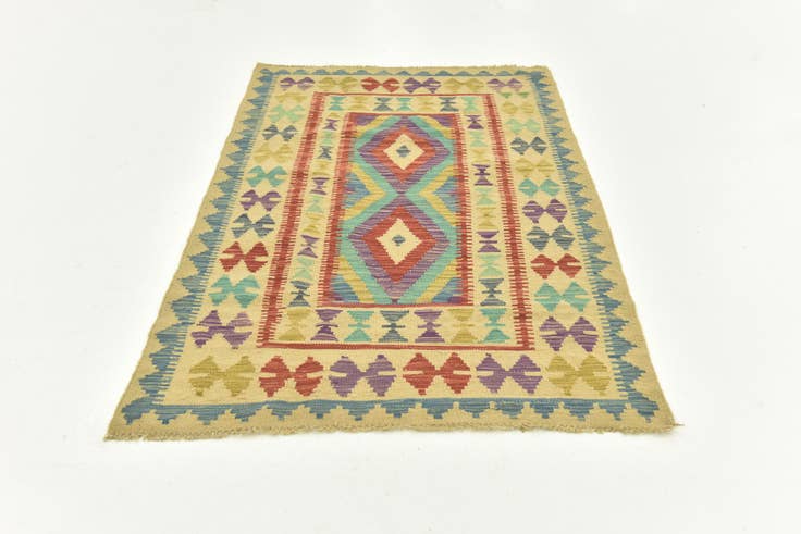 Detail image of 3' 5 x 5' 3 Hand Woven Kilim Maymana Wool Rug