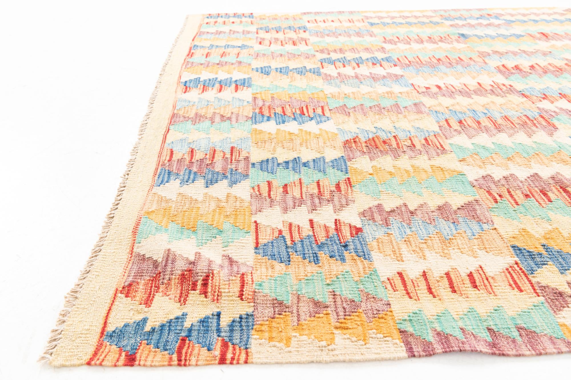 5' 2 x 6' 5 Hand Woven Kilim Maymana Wool Rug