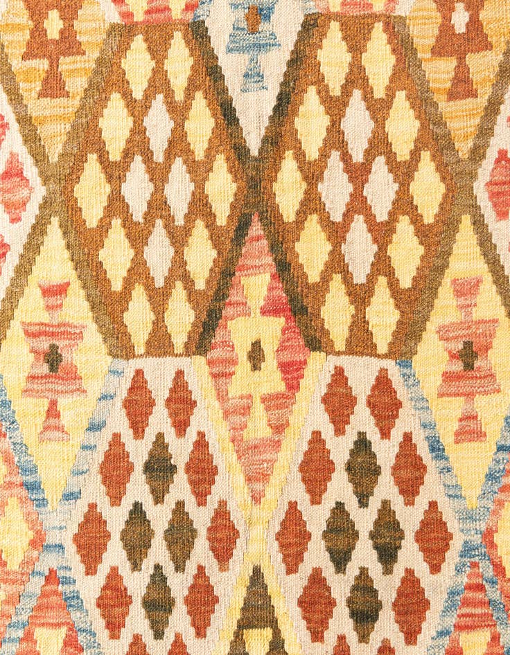 Detail image of 5' 2 x 6' 6  Hand Woven Kilim Maymana Wool Rug