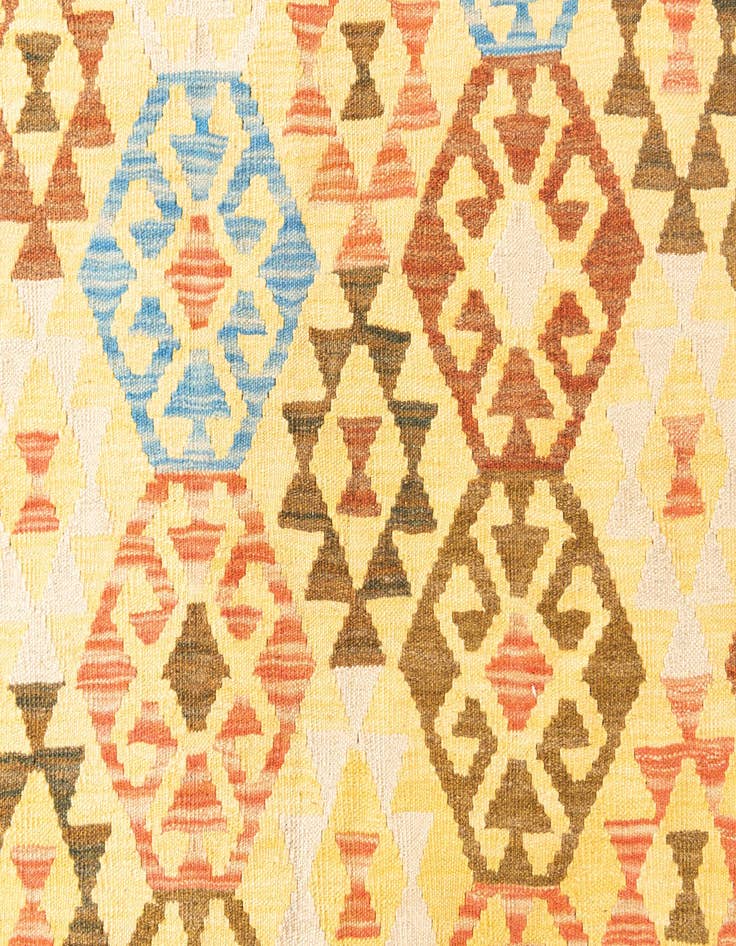 Detail image of 5' x 6' 6  Hand Woven Kilim Maymana Wool Rug