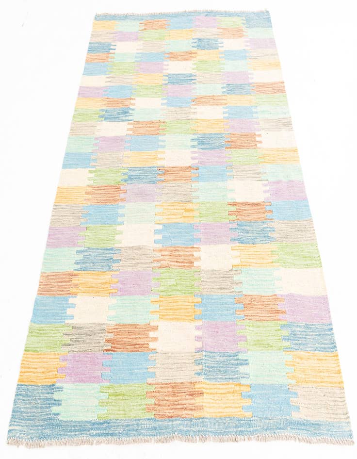 Detail image of 4' 2 x 5' 8  Hand Woven Kilim Maymana Wool Rug