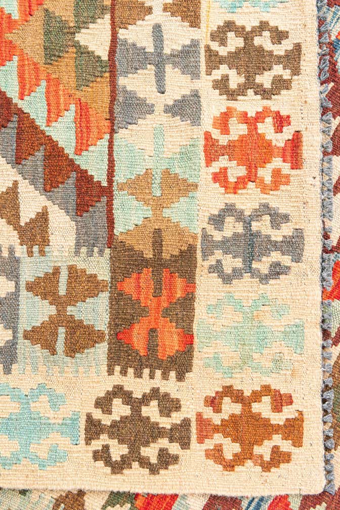 5' x 6' 9 Hand Woven Kilim Maymana Wool Rug