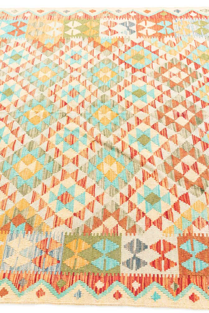 5' 2 x 6' 3 Hand Woven Kilim Maymana Wool Rug