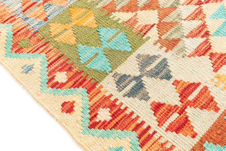 5' 2 x 6' 3 Hand Woven Kilim Maymana Wool Rug