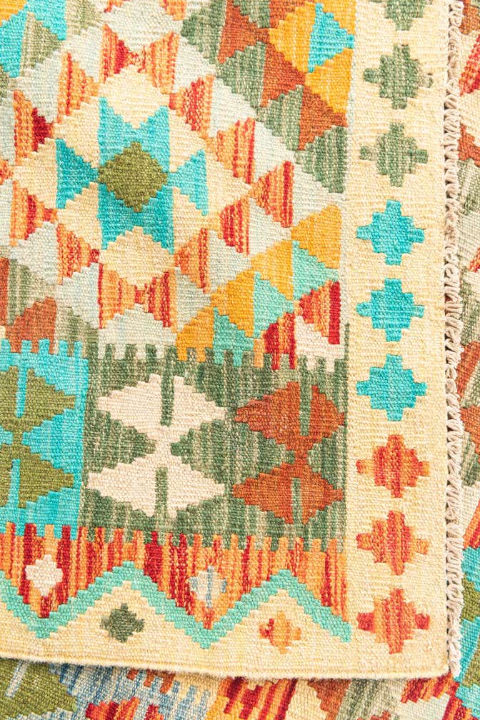 5' 2 x 6' 3 Hand Woven Kilim Maymana Wool Rug