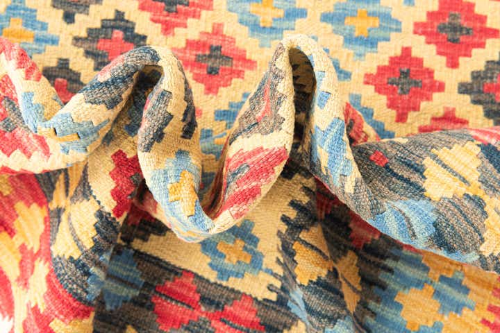 4' 2 x 5' 9 Hand Woven Kilim Maymana Wool Rug