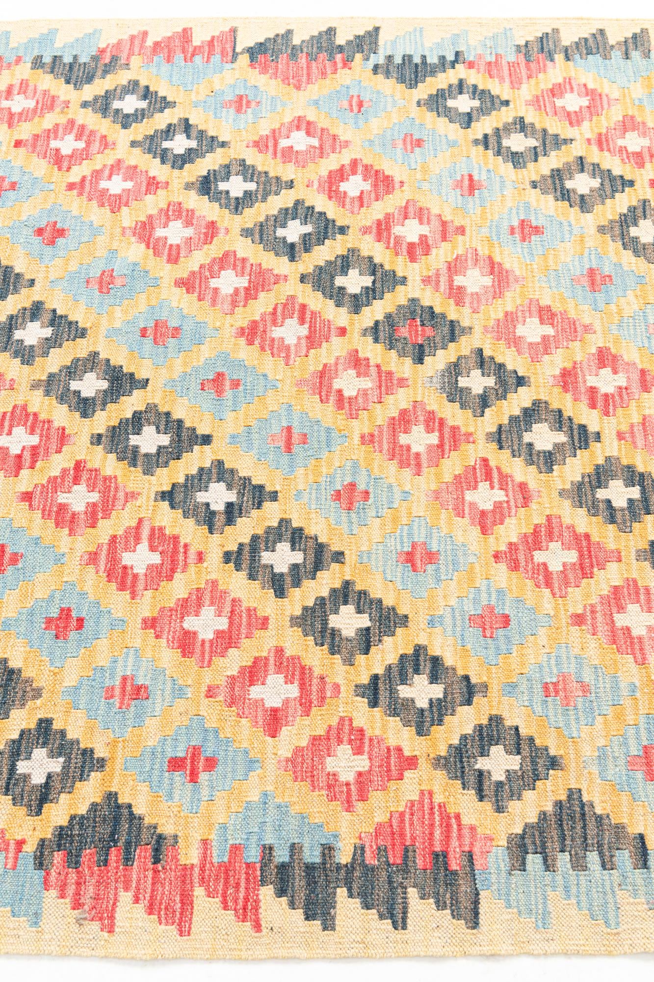 4' 2 x 6' Hand Woven Kilim Maymana Wool Rug