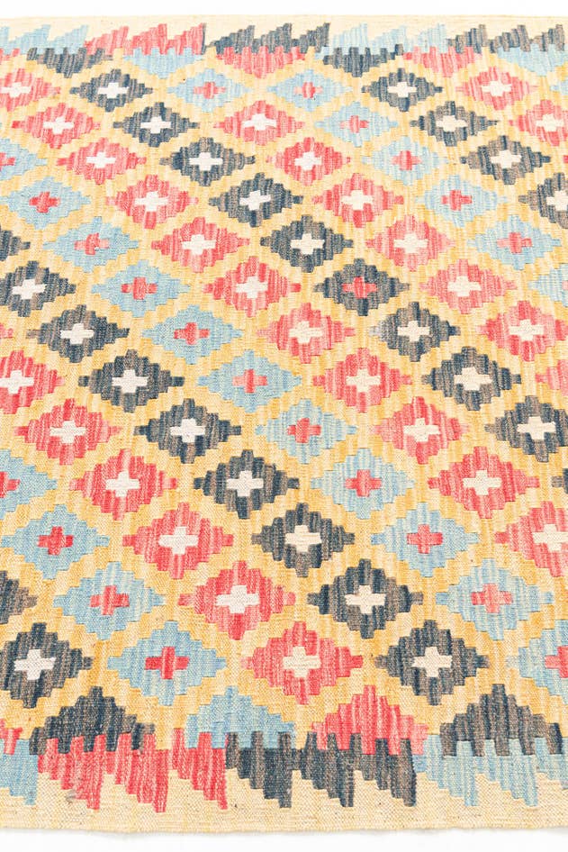 Detail image of 4' 2 x 6' Hand Woven Kilim Maymana Wool Rug