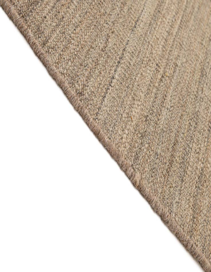Detail image of 6' 8 x 9' 1  Hand Woven Kilim Modern Wool Rug