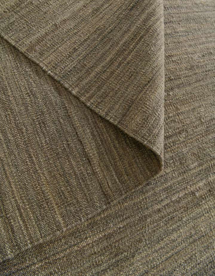 6' 10 x 9' 3 Hand Woven Kilim Modern Wool Rug
