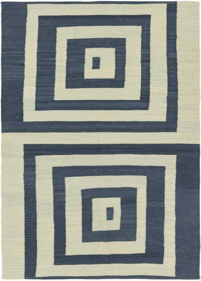 Detail image of 4' 2 x 5' 10 Hand Woven Kilim Modern Wool Rug