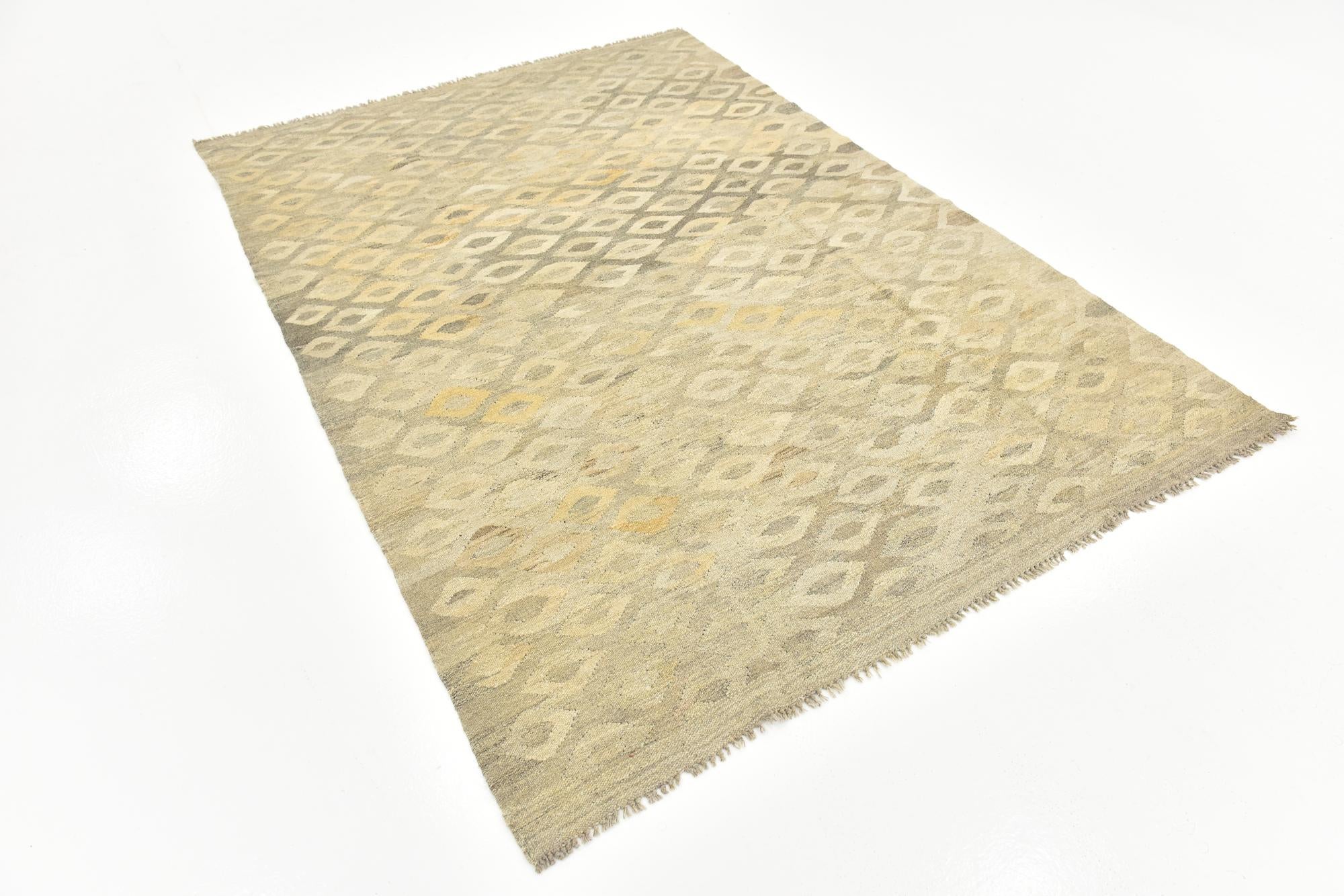 5' 7 x 8' Hand Woven Kilim Modern Wool Rug