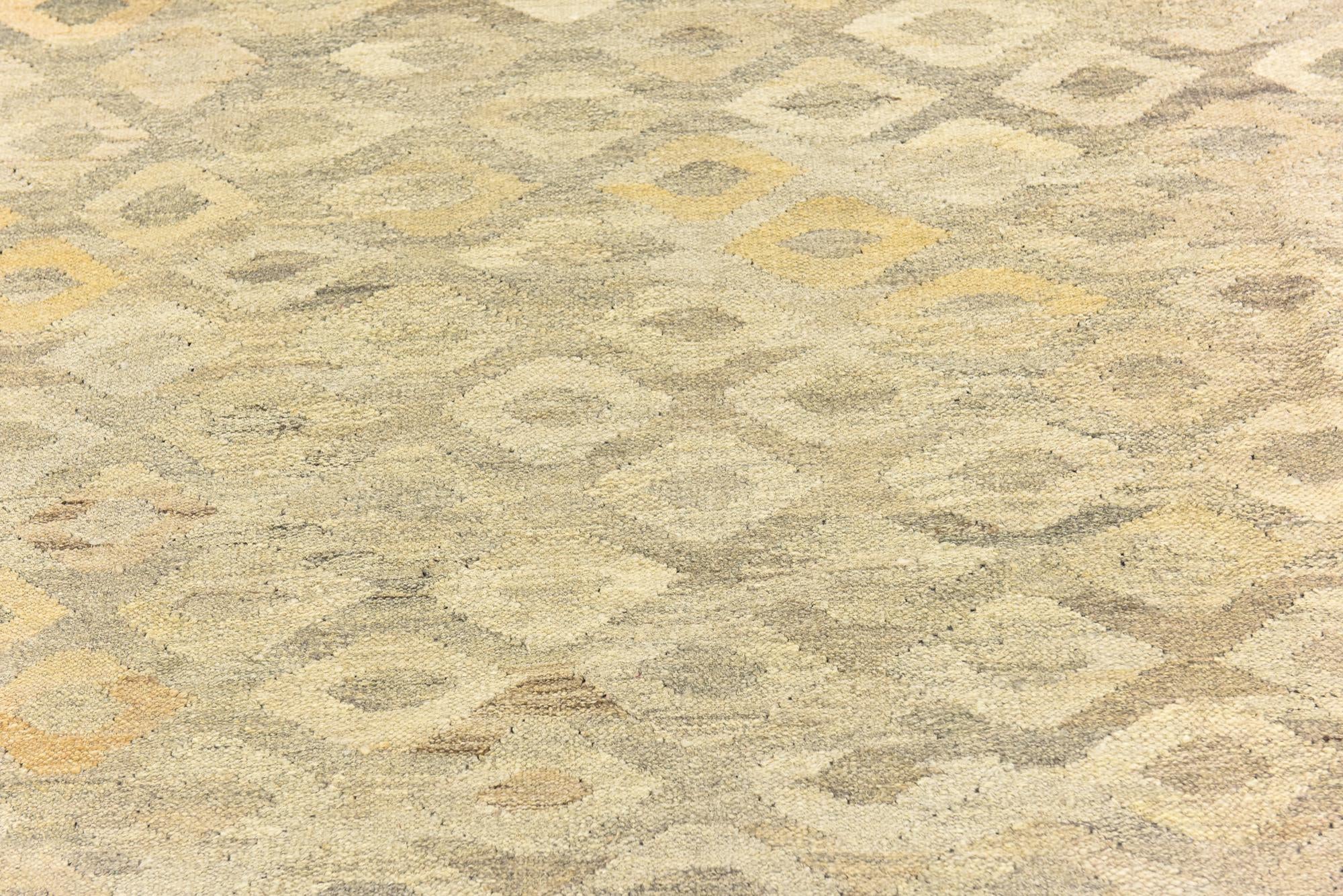 5' 7 x 8' Hand Woven Kilim Modern Wool Rug