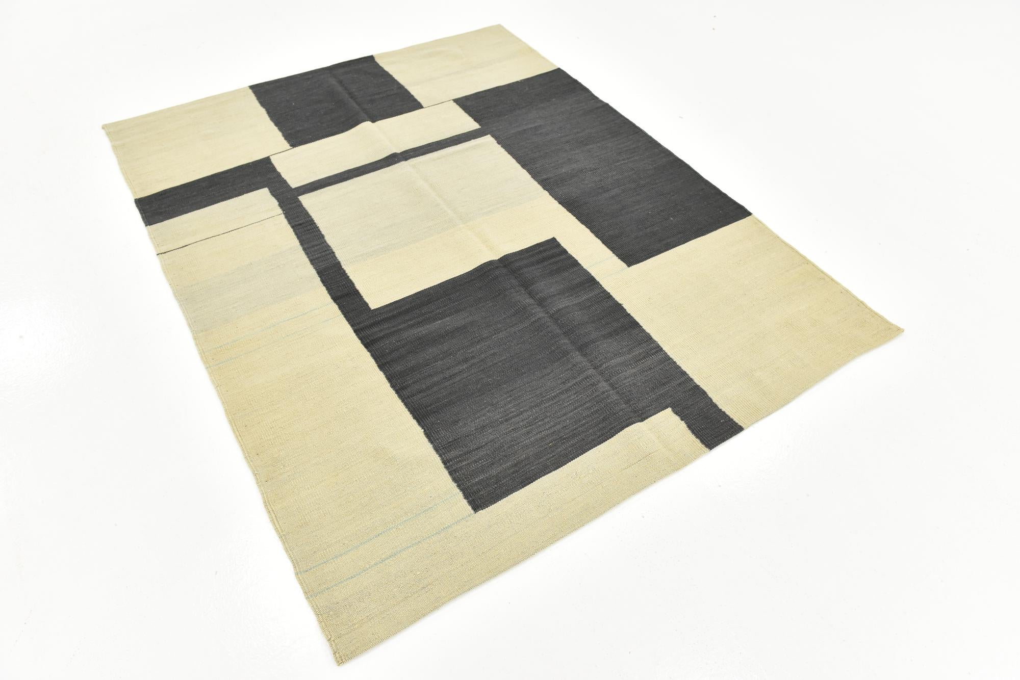 5' x 6' 4 Hand Woven Kilim Modern Wool Rug