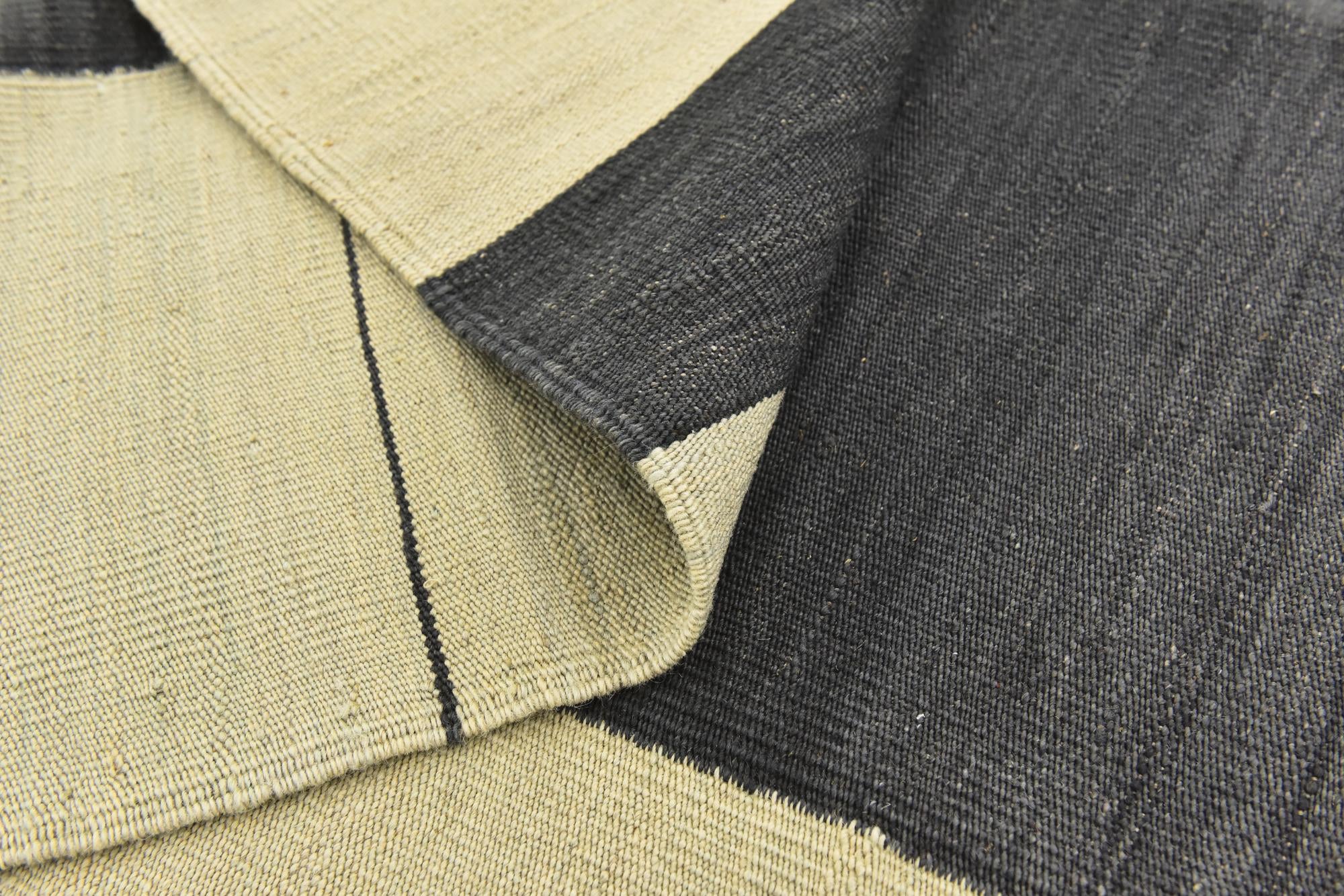 5' x 6' 4 Hand Woven Kilim Modern Wool Rug