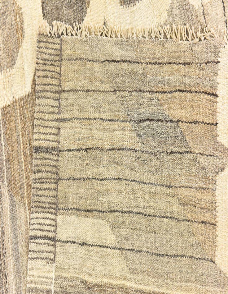 Detail image of 9' x 12' 3  Hand Woven Kilim Modern Wool Rug