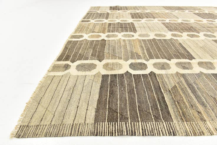Detail image of 275cm x 375cm Hand Woven Kilim Modern Wool Rug