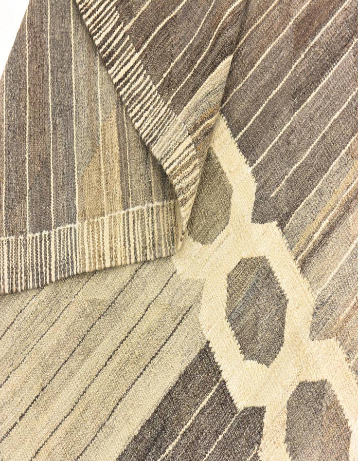 Detail image of 9' x 12' 3  Hand Woven Kilim Modern Wool Rug