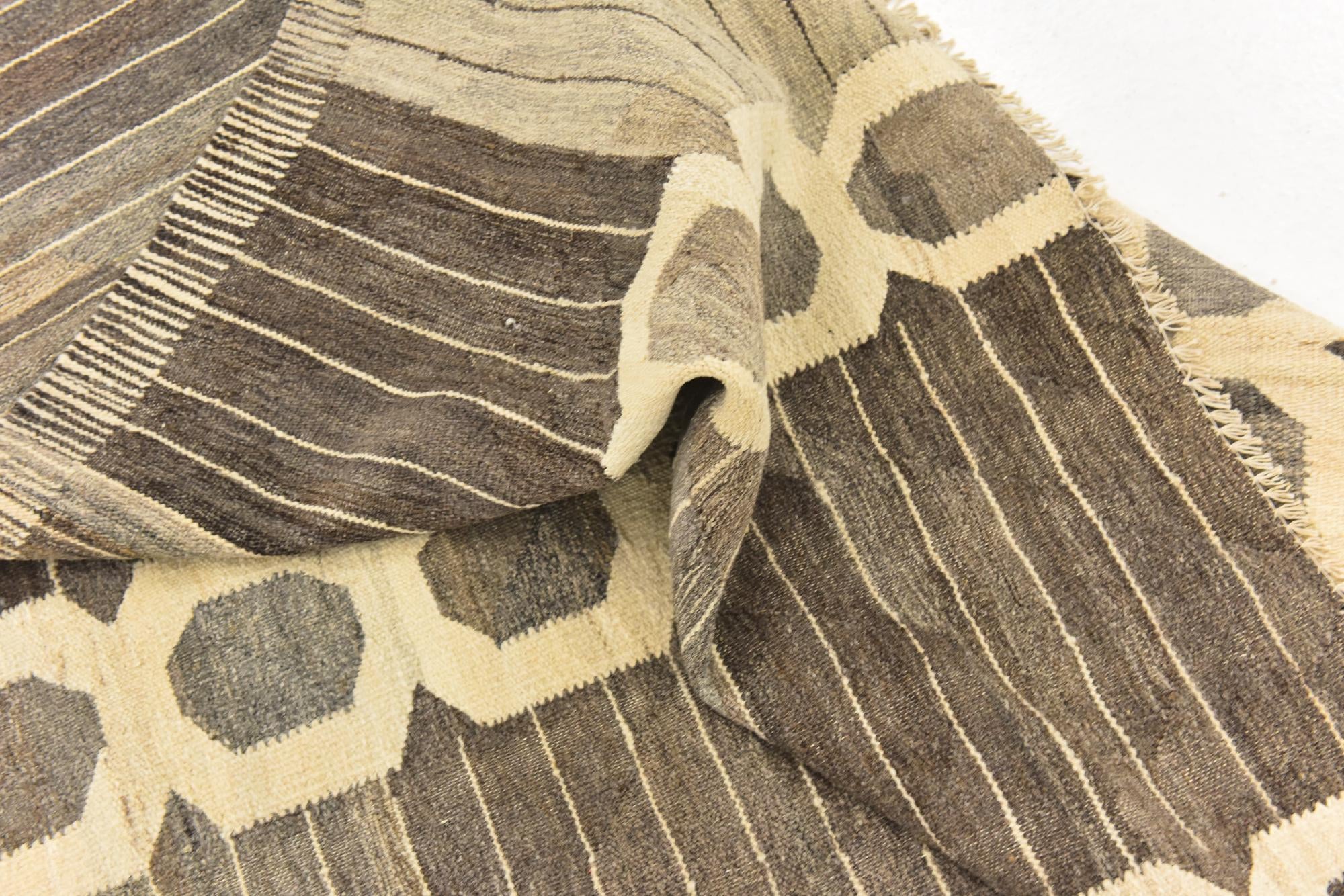 275cm x 375cm Hand Woven Kilim Modern Wool Rug