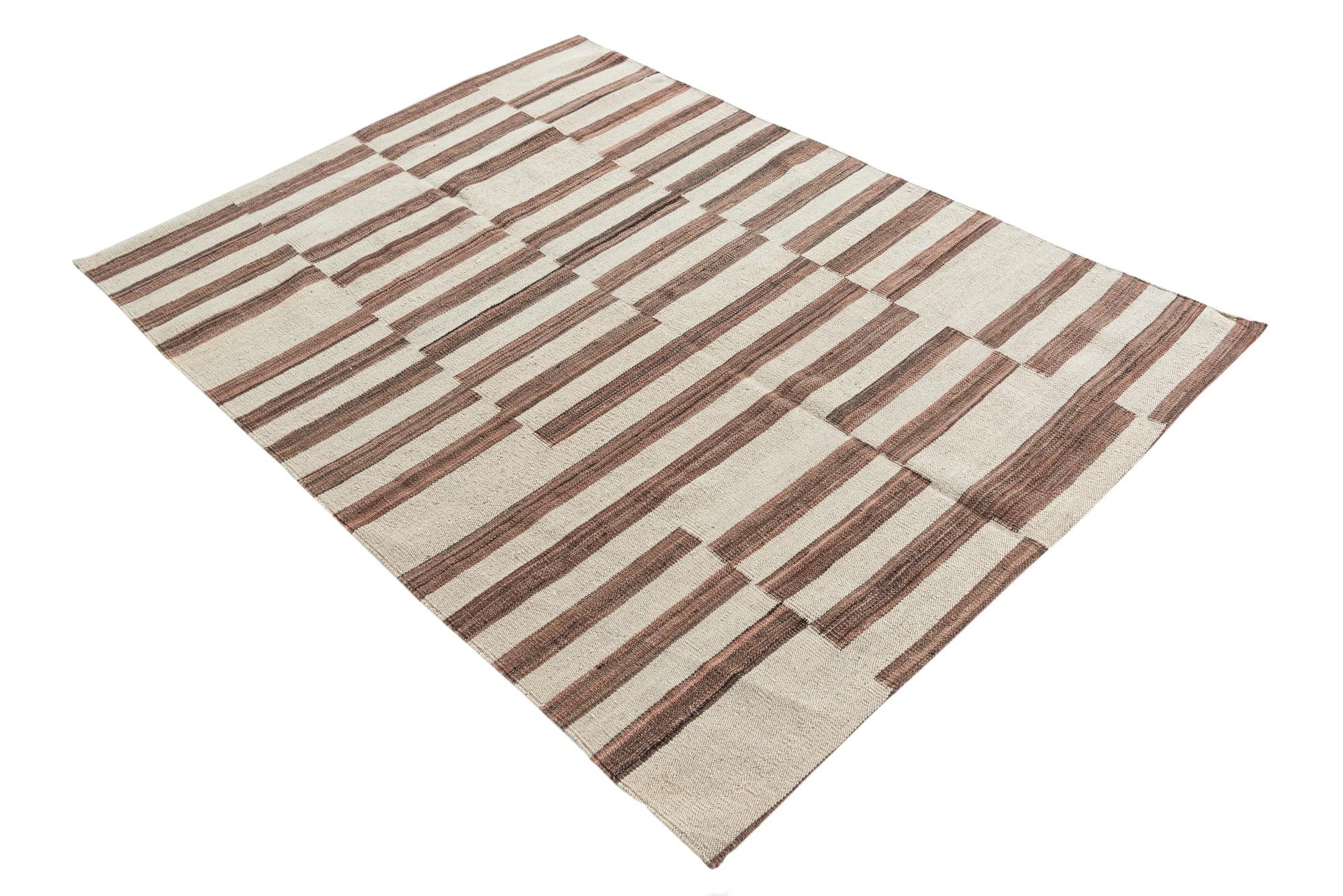 4' 3 x 5' 10 Hand Woven Kilim Modern Wool Rug
