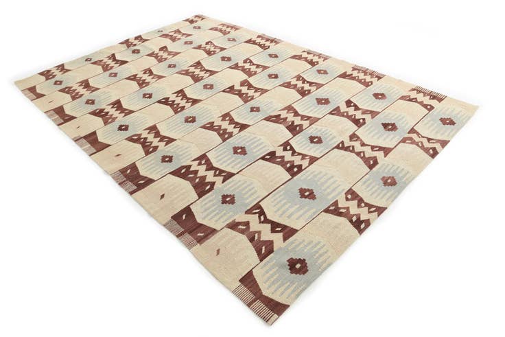 Detail image of 6' 8 x 9' 10 Hand Woven Kilim Modern Wool Rug