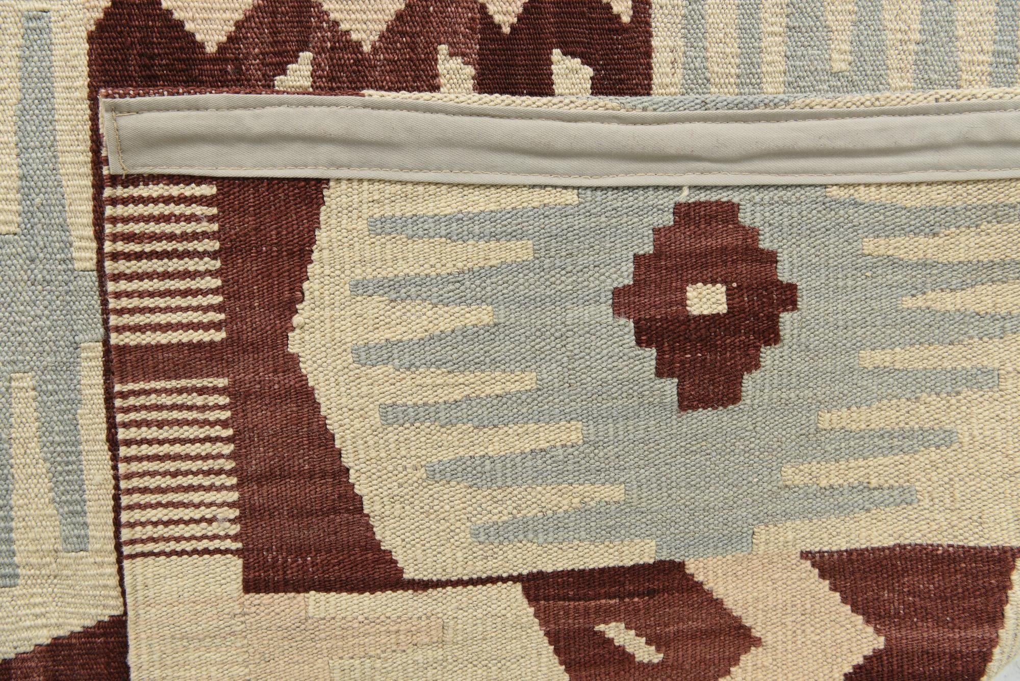 6' 8 x 9' 10 Hand Woven Kilim Modern Wool Rug