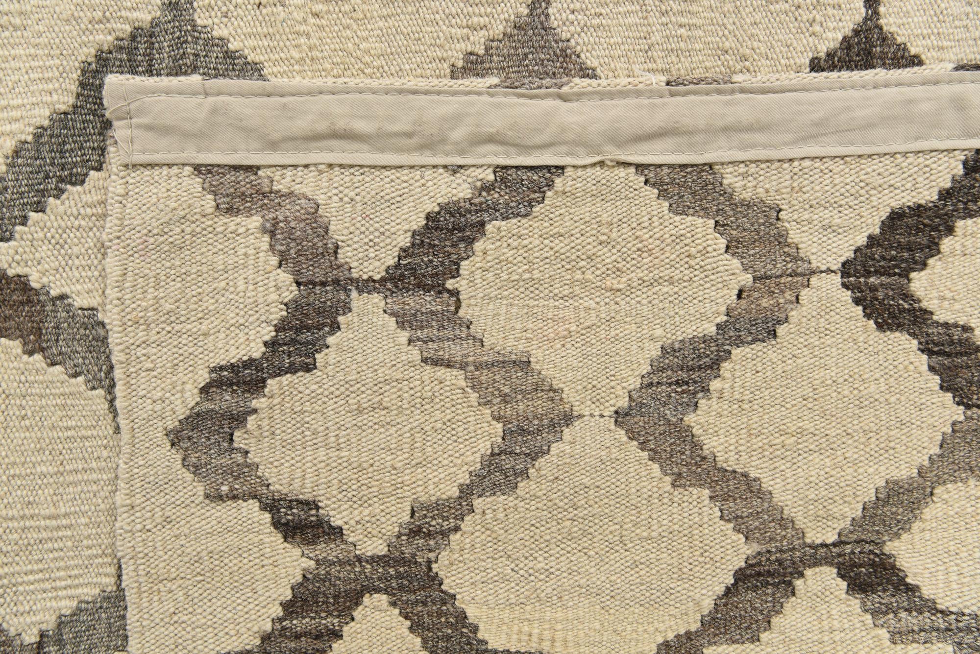 6' 4 x 7' 8 Hand Woven Kilim Modern Wool Rug