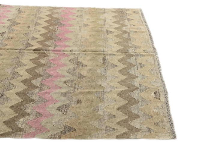 Detail image of 5' 4 x 7' 8 Hand Woven Kilim Modern Wool Rug