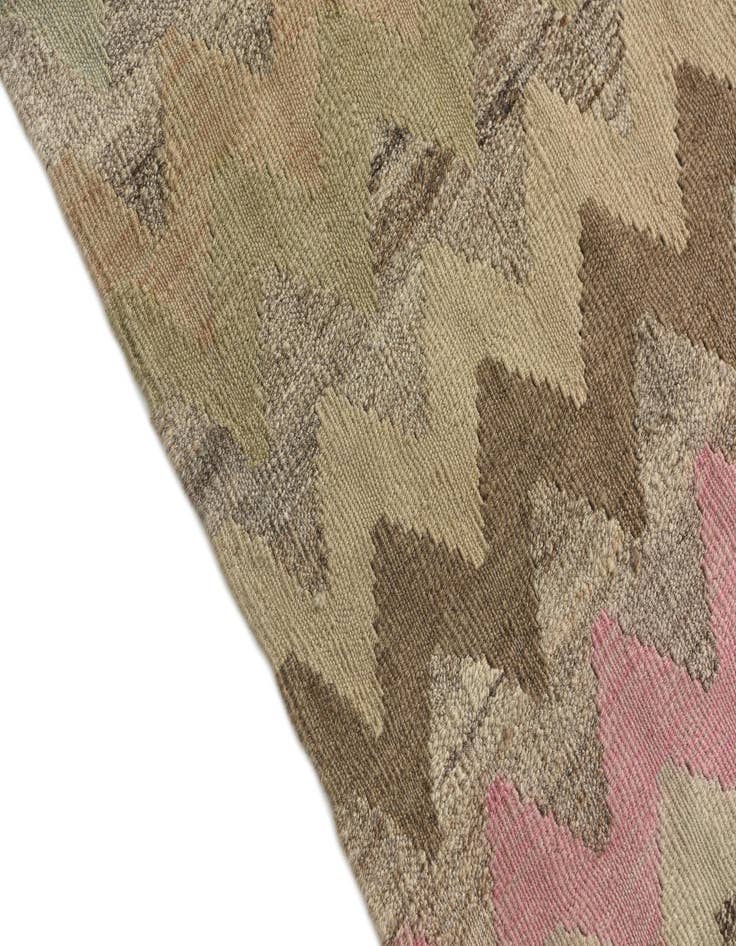 Detail image of 5' 4 x 7' 8  Hand Woven Kilim Modern Wool Rug