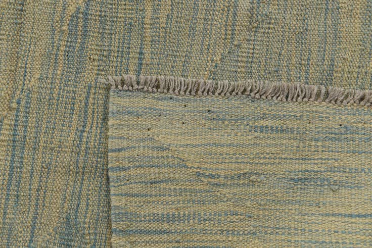 Detail image of 4' 10 x 6' 5 Hand Woven Kilim Modern Wool Rug