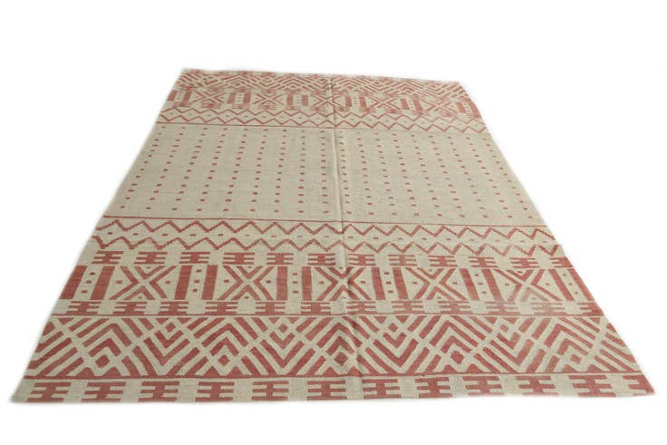 Detail image of 7' 1 x 9' 5 Hand Woven Kilim Modern Wool Rug