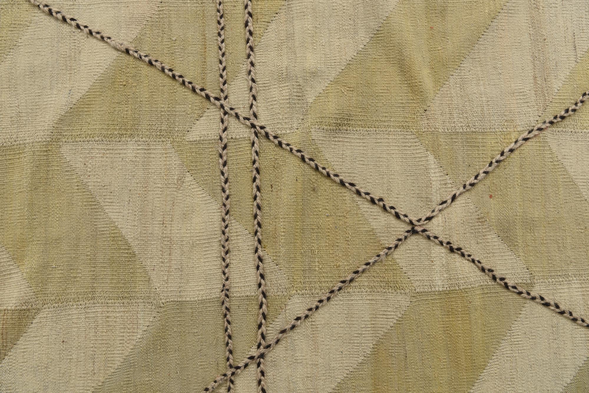9' 9 x 13' 7 Hand Woven Kilim Modern Wool Rug