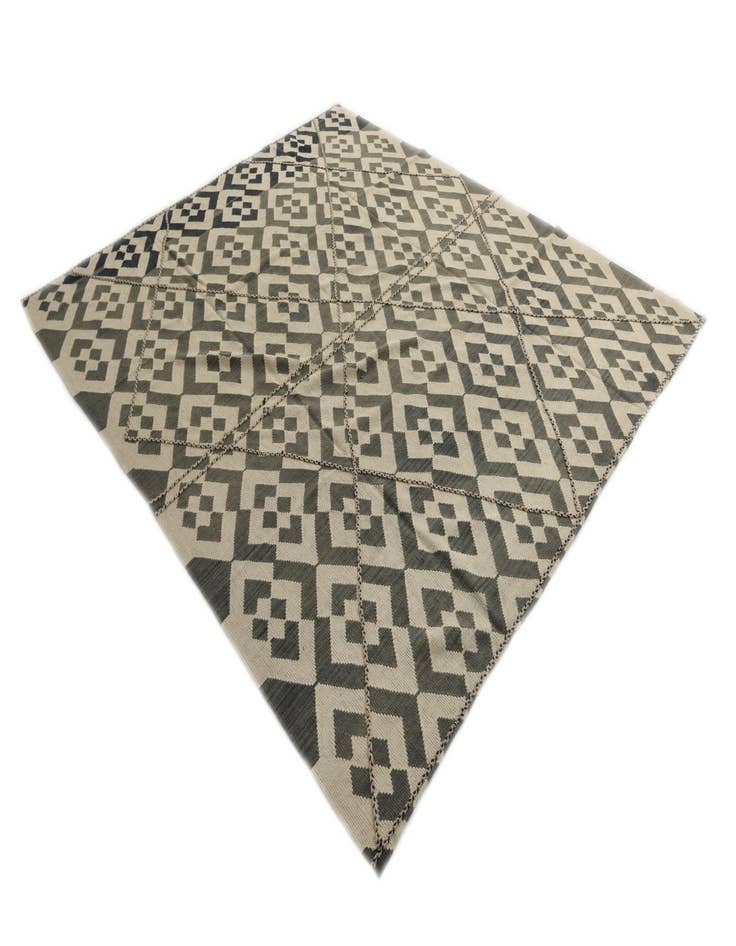 Detail image of 8' 8 x 9' 10  Hand Woven Kilim Modern Wool Rug