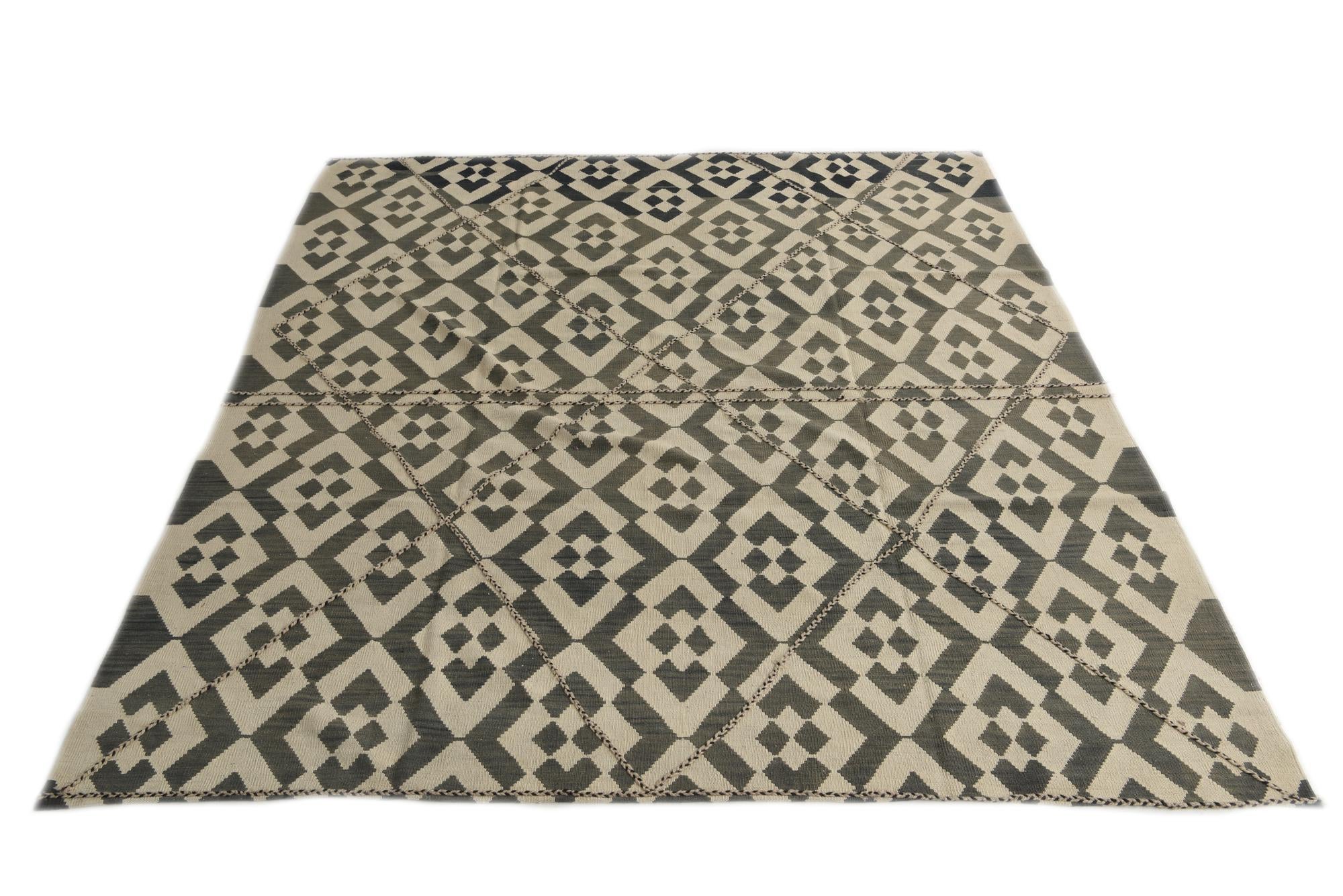 8' 8 x 9' 10 Hand Woven Kilim Modern Wool Rug