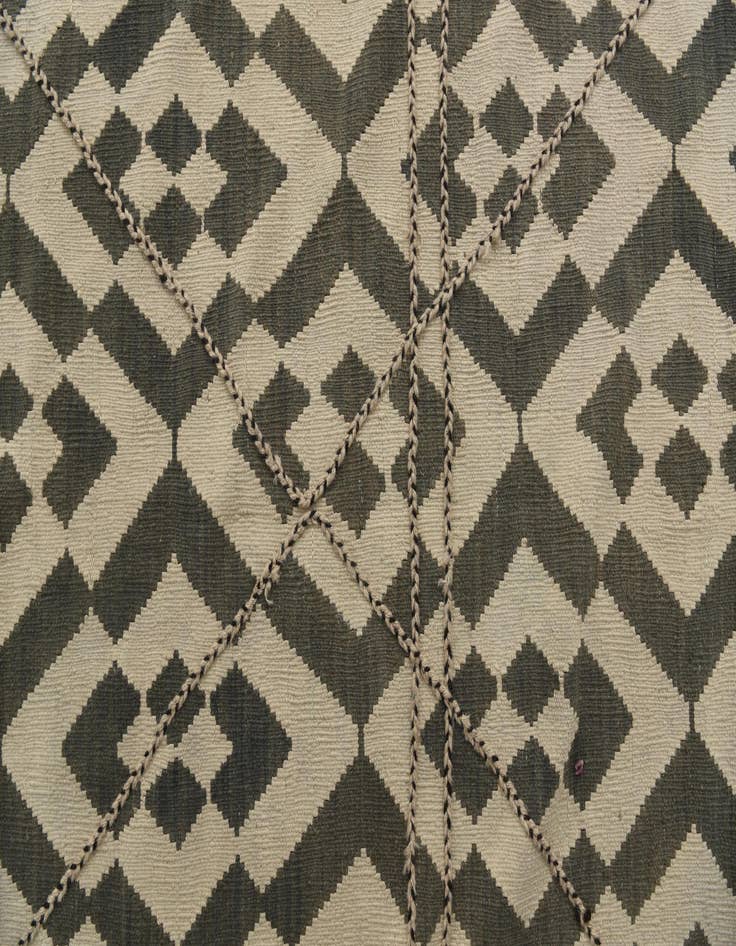 Detail image of 8' 8 x 9' 10  Hand Woven Kilim Modern Wool Rug