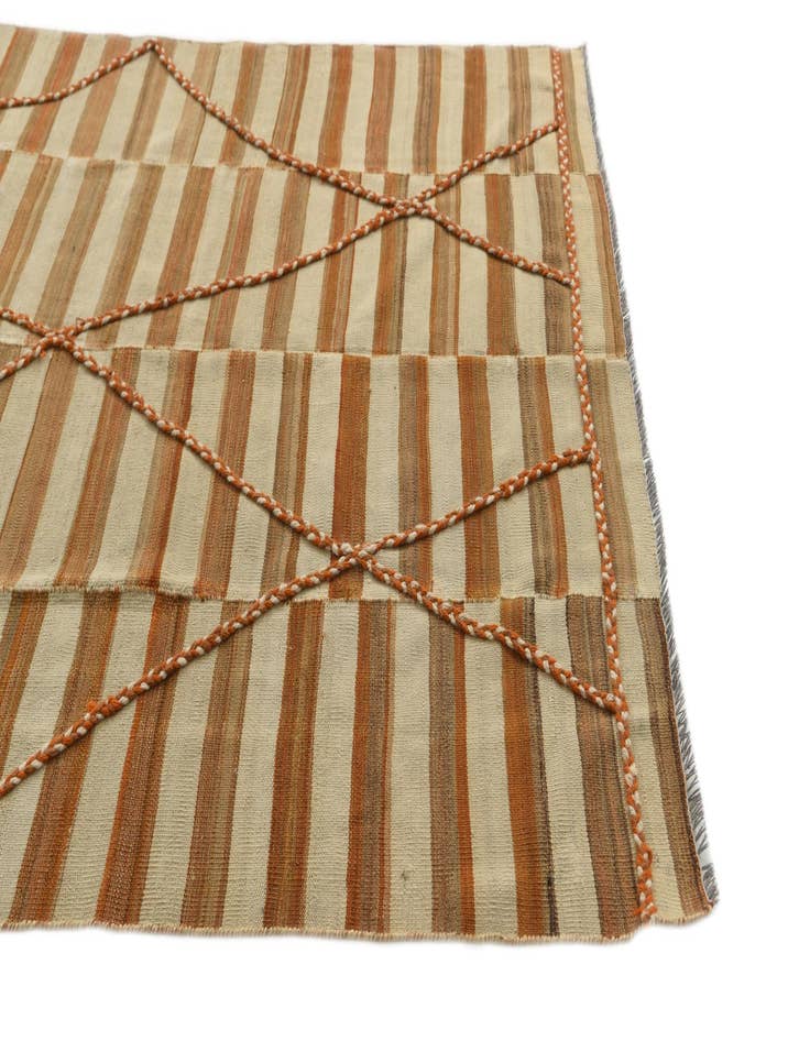 Detail image of 5' 5 x 7' 9 Hand Woven Kilim Modern Wool Rug