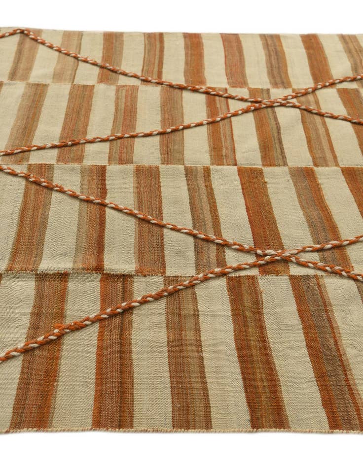 Detail image of 5' 5 x 7' 9 Hand Woven Kilim Modern Wool Rug