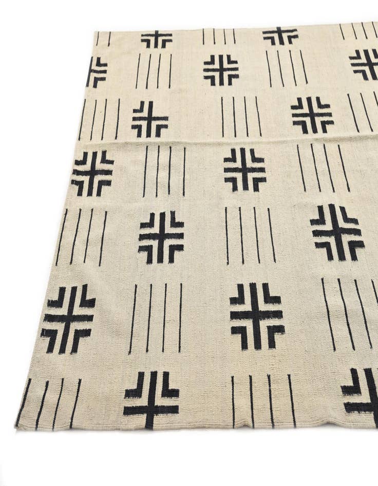 Detail image of 6' 4 x 7' 10  Hand Woven Kilim Modern Wool Rug