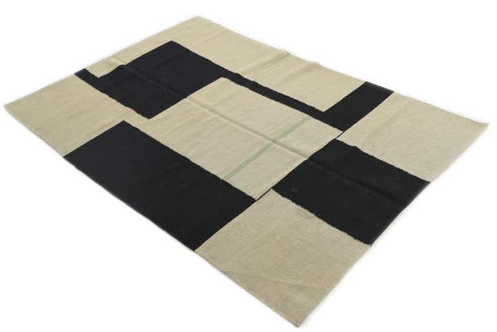 4' x 5' 10 Hand Woven Kilim Modern Wool Rug