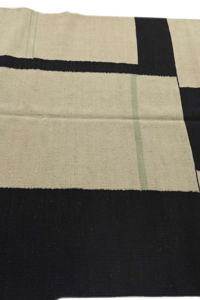 4' x 5' 10 Hand Woven Kilim Modern Wool Rug
