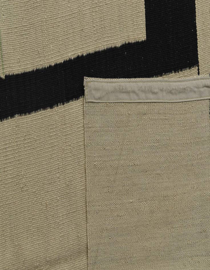 Detail image of 4' x 5' 10  Hand Woven Kilim Modern Wool Rug